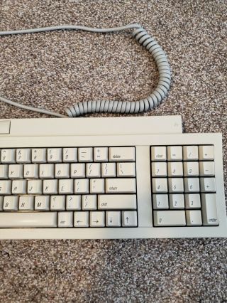 VINTAGE - Apple Keyboard II M0487 Macintosh,  Apple Desktop Bus Mouse G5431 5