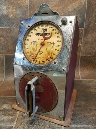 Rare 100 Year Old Holly Manufacturing Co.  Test Your Grip Machine