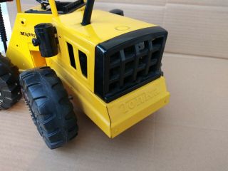 Vintage Mighty Tonka Loader Fork Lift Pressed Steel Toy Vehicle XMB 975 4