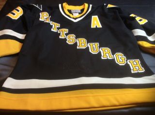 Jaromir Jagr Signed Pittsburgh Vintage Jersey