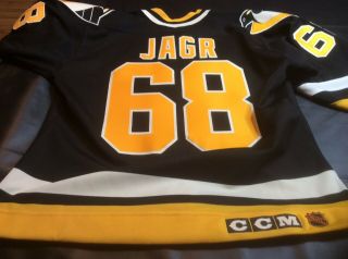 jaromir jagr signed Pittsburgh Vintage jersey 4