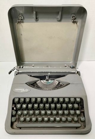 Vintage Hermes Baby Portable Typewriter W/cover - 1945 Or 1955? By Paillard -