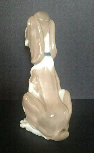 Vintage Nao Lladro Basset Hound Sad Dog Porcelain Figurine 7.  5 