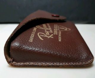 VINTAGE RAY BAN CARAVAN LEATHER SUNGLASS CASE BAUSCH AND LOMB 5