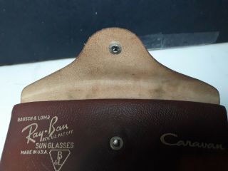 VINTAGE RAY BAN CARAVAN LEATHER SUNGLASS CASE BAUSCH AND LOMB 8