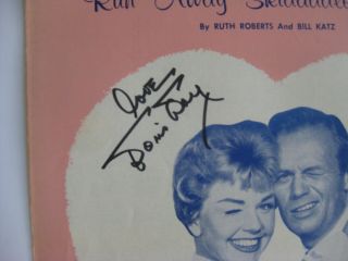 DORIS DAY - Rare AUTOGRAPHED VINTAGE 1958 SHEET MUSIC - HAND SIGNED with 
