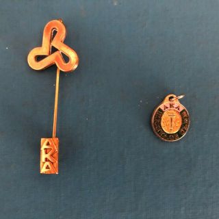 Alpha Kappa Alpha Sorority Vintage Pin And Hertiage Club Pendant.