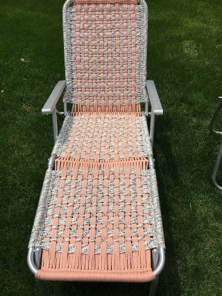 Vtg Aluminum Macrame Folding Chaise LouNge Lawn & Chair Camping Peach Aqua White 2