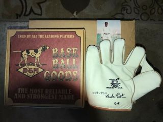 Babe Ruth - D&m Model G41 White Glove - Yankees - Red Sox - Rare Collectible
