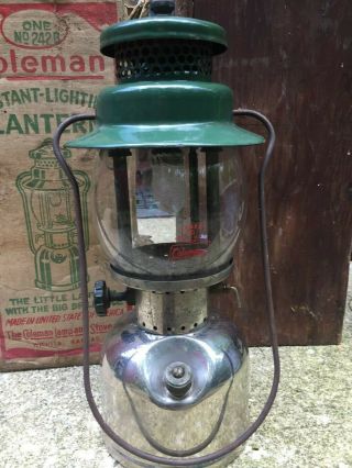 Vintage Coleman Lantern 242b With Wood Box