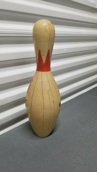 VTG 1956 Wood Bowling Pin Trophy King Brunswick Red Crown H ' cap League 7