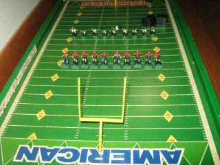 Vintage NFL Electric Football Table Game & Players 1970’s Joe Namath 5
