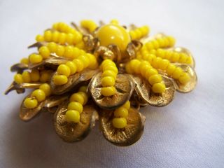 Vintage RARE Miriam Haskell gold Tone Yellow Glass Bead Pin Brooch RFM2i 4