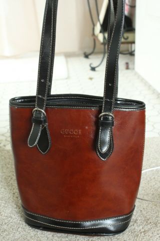 Authentic Gucci Vintage Brown Leather Handbag Purse Bought In Italy