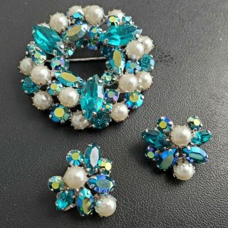 Signed Sherman Vintage Aqua Green Blue Ab Crystal Pearl Brooch Earrings Set Q182