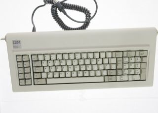 Vintage 1980 ' s IBM PC XT Computer Keyboard 5 Pin Clicky Keys Model F 4584656 4