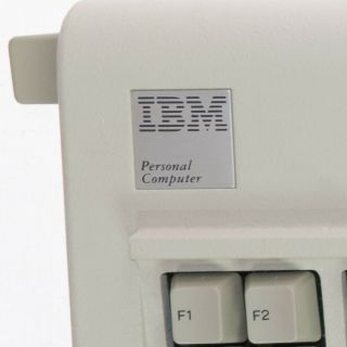 Vintage 1980 ' s IBM PC XT Computer Keyboard 5 Pin Clicky Keys Model F 4584656 7