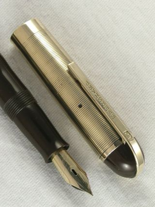 Vintage 1940s Eversharp Skyline Fountain Pen Gold Cap Semi - Flex Restored