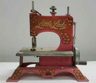 Rare Pink Vintage 50s " Little Lady " Metal Toy Sewing Machine Little Mother