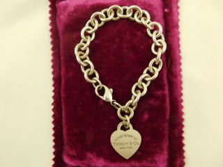Vintage Tiffany & Co.  Return To Heart Tag Sterling Silver Charm Bracelet Chain