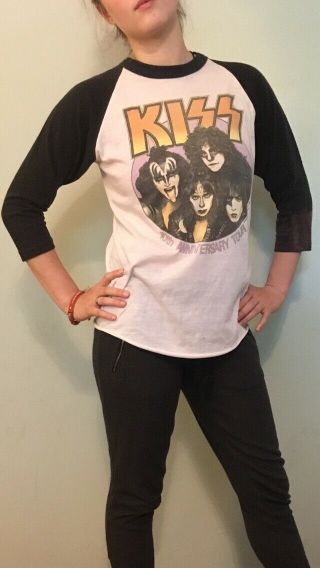 Vintage 1982 Kiss 10th Anniversary Tour Concert T - Shirt Creatures Of The Night