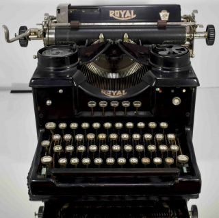 Vintage / Antique Royal Model 10? Typewriter With Beveled Glass Sx - 1536989