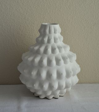 Rare Jonathan Adler - Kiki De Montparnasse Vase - Matte Porcelain - Breasts