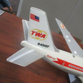 Vintage MARX TWA AIRLINE BATTERY OPERATED JET PLANE TOY w/ORIG BOX 7