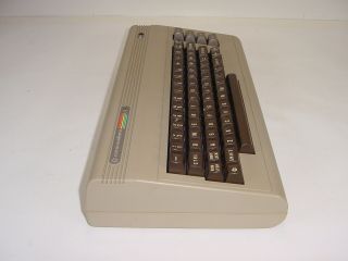 Vintage Commodore 64 Personal Computer with Manuals 5
