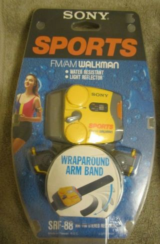 Vintage Sony Sports Walkman Model Srf - 88 Fm/am Arm Band Radio Yellow