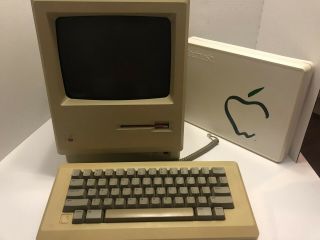 RARE Apple 1st MacIntosh M0001 128k Computer Keyboard Mouse Floppies Receipt 4