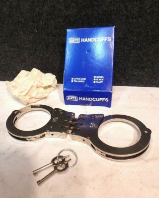 Vintage Hiatt England Triple Hinge Handcuffs 3050 With Keys