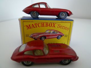 Vintage Matchbox Lesney No.  32b Jaguar E Type Grey & Black Tyre Box 1962
