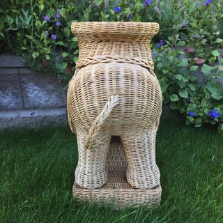 Vintage Wicker Rattan Elephant End Table /Plant Stand Mid Century Boho Decor 4