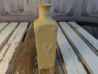 vintage Wedgwood england jasperware yellow mini vase primrose prunus blossom 3