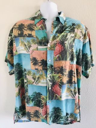 Vintage Tori Richard Mens Hawaiian Shirt Photo Print Palm Trees 1 Pocket Size M