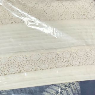 LL Bean Heirloom Crocheted Bed Skirt KING in Natural (creamy white) 100 cotton 6