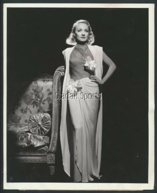 Vintage Marlene Dietrich Press Photo 1941 Oversized Fashion/ Couture