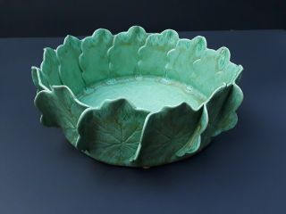Vintage Pat Young Hand Crafted Green Ceramic Geranium Leaf Pottery Bowl 8.  5 