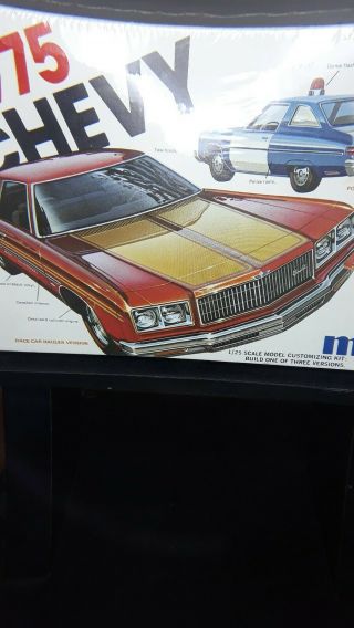 Mpc 1,  7504 1975 Chevy Caprice With /trailer 1:25 Scale