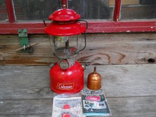 Vintage Coleman Lantern 200a Dated 10/58 W/ Glass Copper Funnel & Mantels