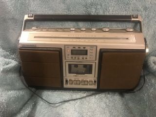Vtg.  Pioneer Sk - 61 Boombox Am/fm Radio Cassette Recorder (rare) Bid
