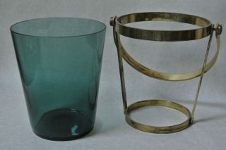 Vintage Mid Century Modern Peacock Blue Glass and Brass Metal Ice Bucket 4