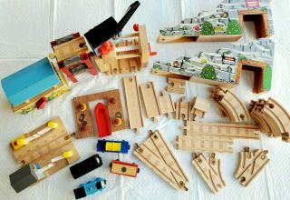 Vintage Thomas the Train Busy Day at the Quarry Wooden Railway Set Complete 4