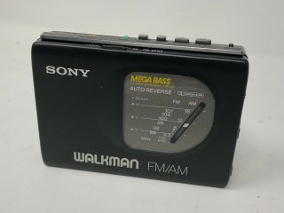 Vintage Sony Walkman WM - FX50 FM/AM Cassette Player w/case 2