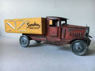 1930s Vintage Pressed Metal Metalcraft Sunshine Biscuits Advertising Toy Truck