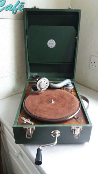 Vintage Antoria Portable Gramophone Record Player - - Green - Order