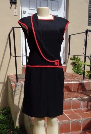 Vintage Night By Valentino Black Red Trim & Collar Detail Sleeveless Dress Sz M