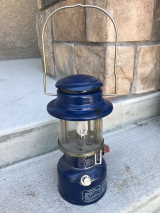 Vintage Blue Coleman Deluxe Easi - Lite Lantern 321.  Camping.  Outdoors