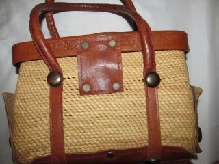 vintage 50 ' s woven straw raffia / leather mexican aztec tooled box hand bag 5